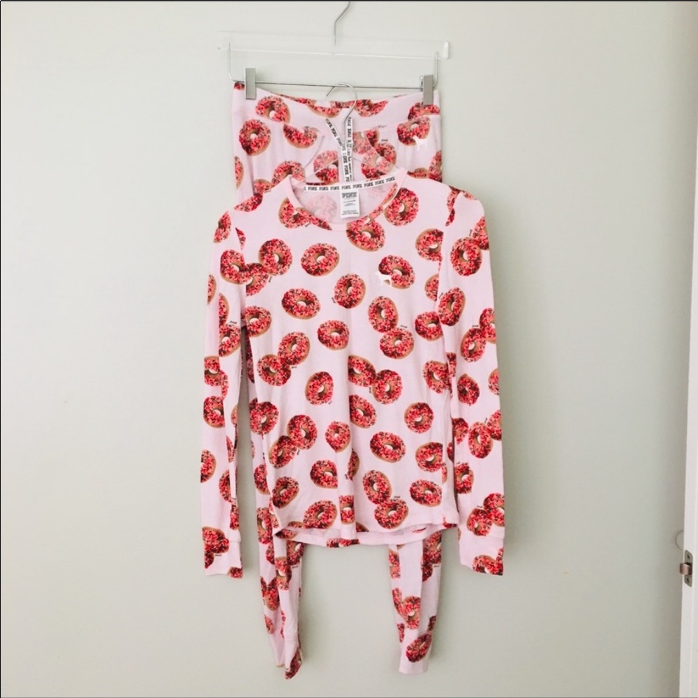 VS PINK Doughnut Pjs